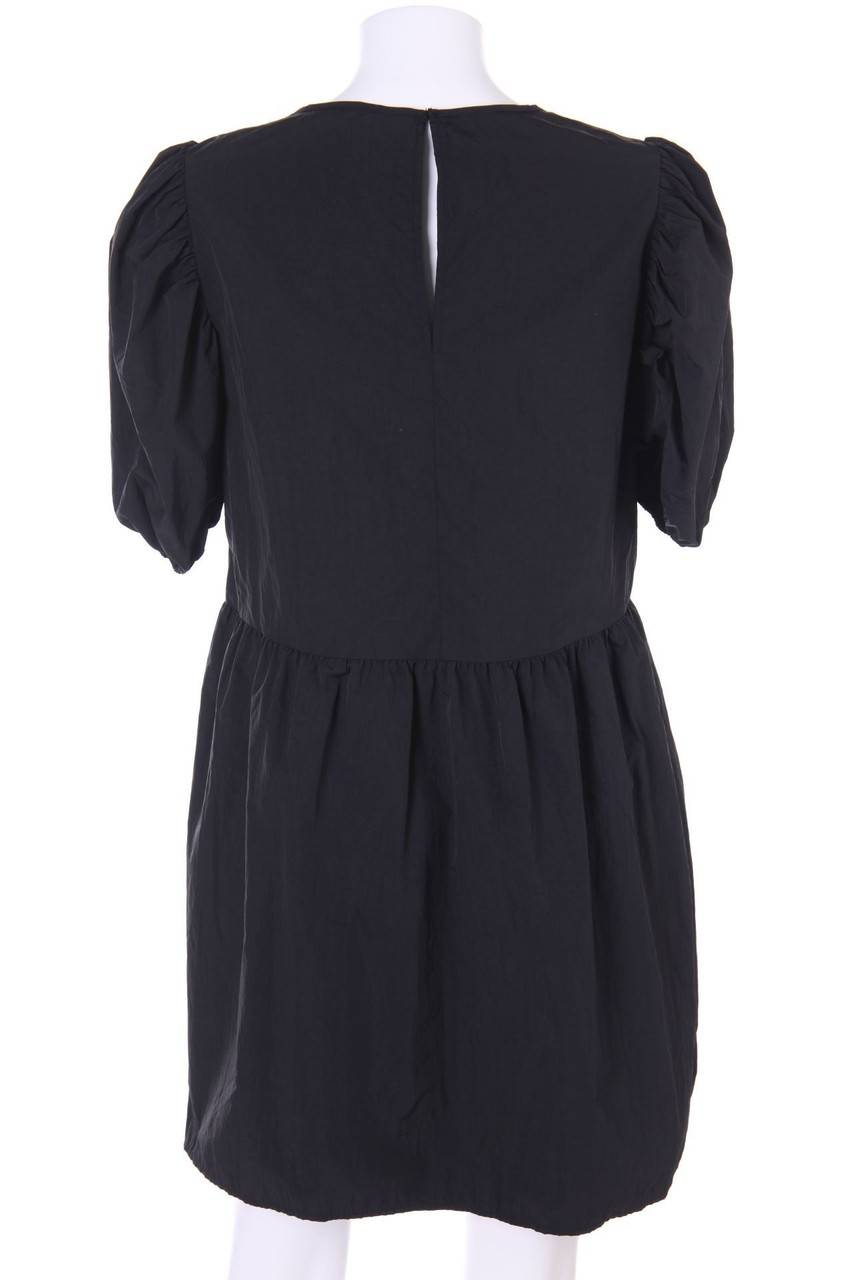 Carou H&M DIVIDED Minikleid mit Raffungen Große Rabatte