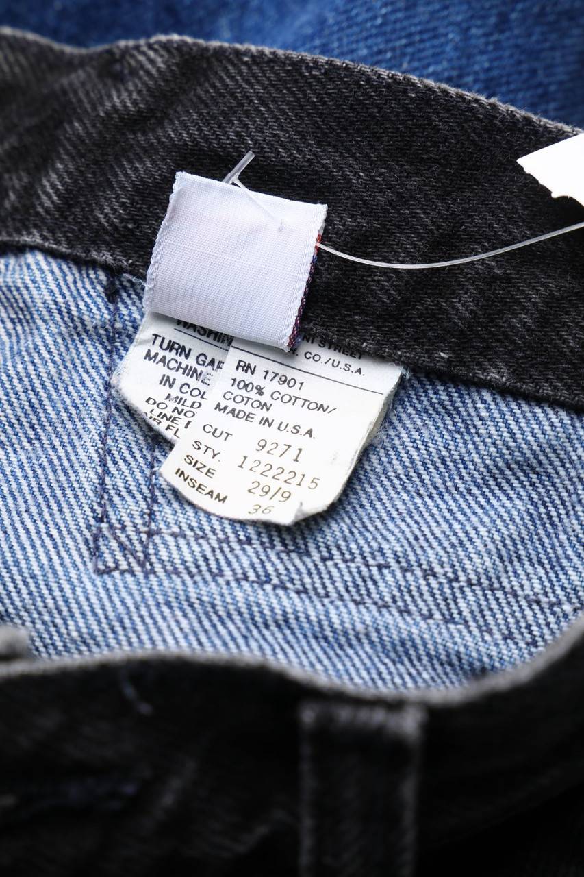 Carou ROCKIES Raw Denim Straight Cut Jeans mit Logo-Patch Fabrikverkauf