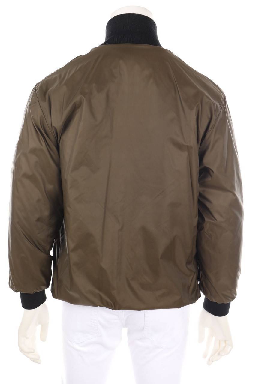 Carou Moncler Wende-Blousonjacke mit Logo-Applikation Begrenztes Angebot