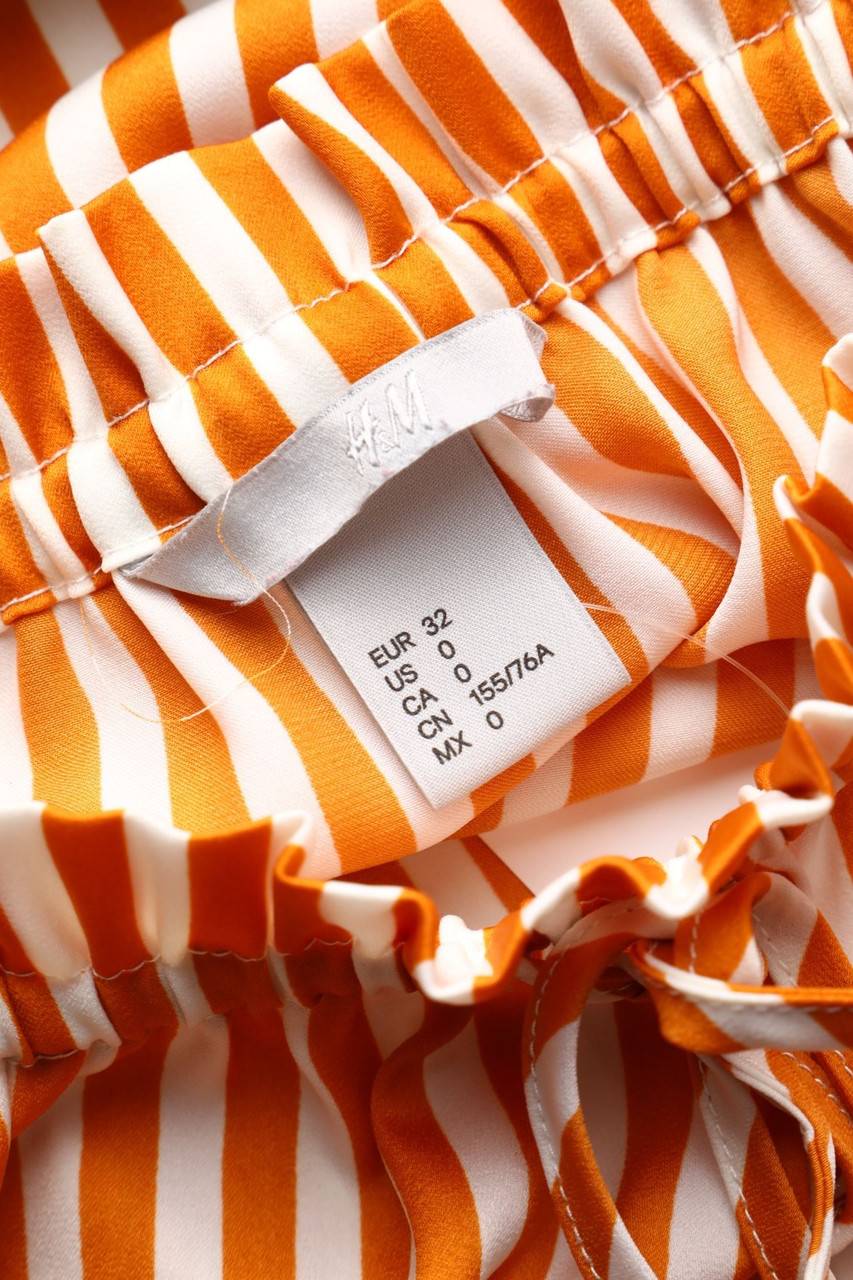 Carou H&M Carmen-Bluse aus Satin Vatertagsangebot