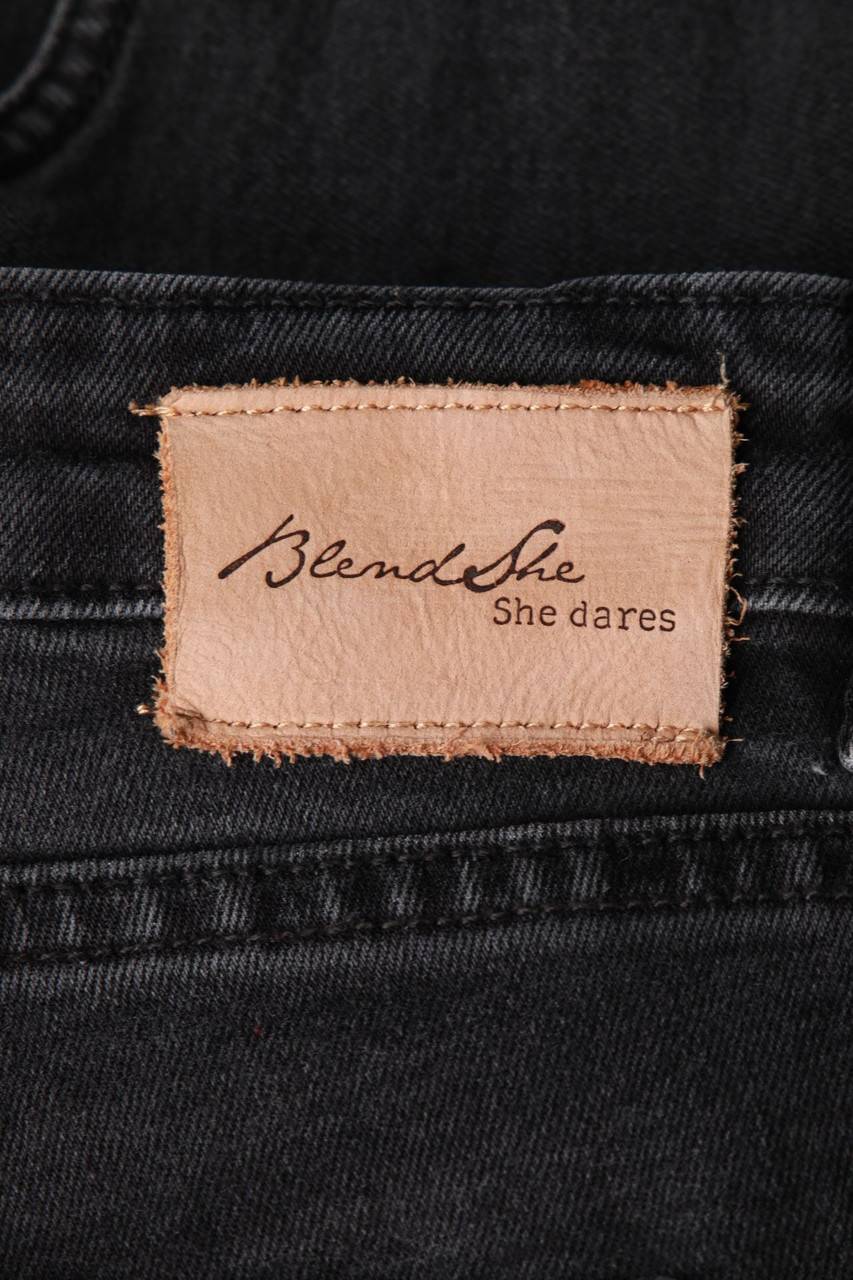 Carou Blend She Destroyed Skinny-Jeans mit Logo-Badge Speichern exportieren