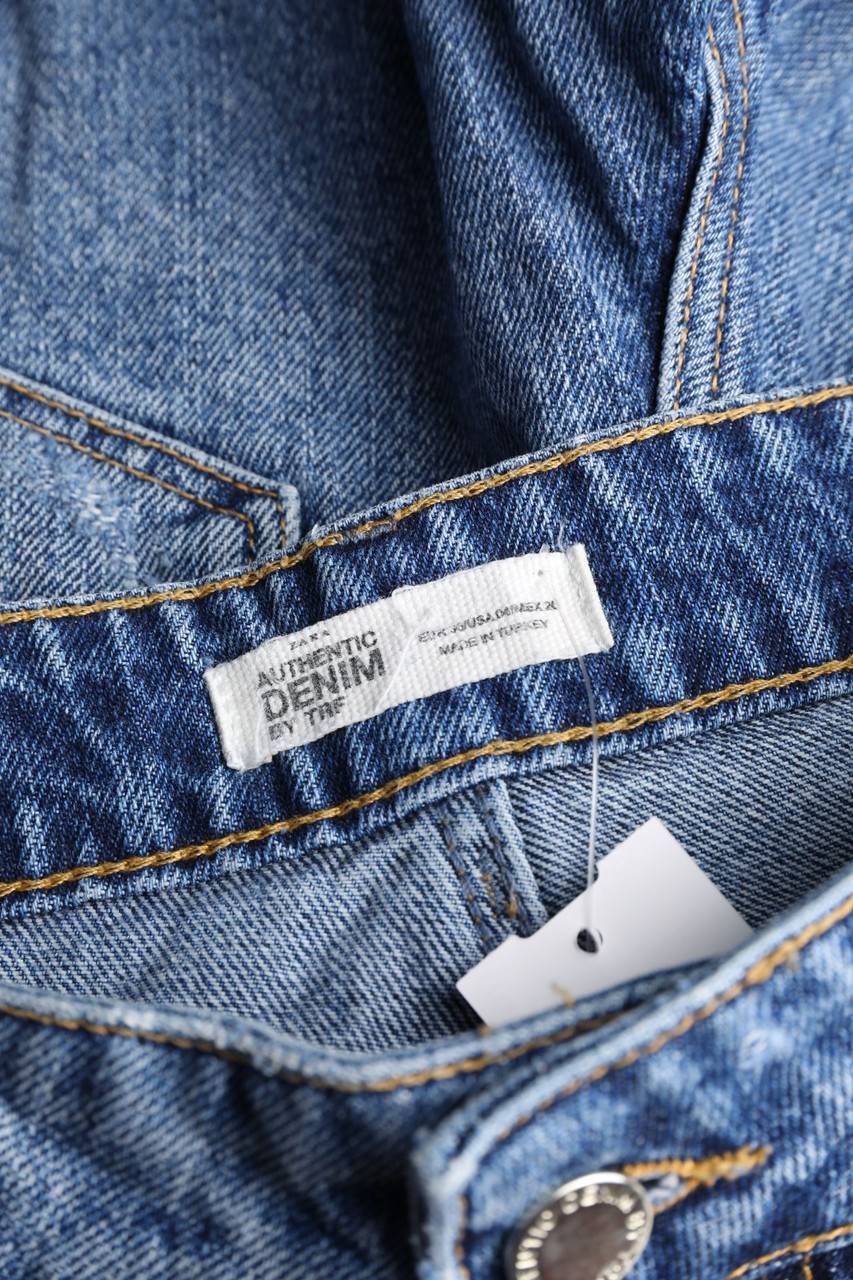 Carou ZARA DENIM Destroyed Jeans-Shorts Großer Ausverkauf