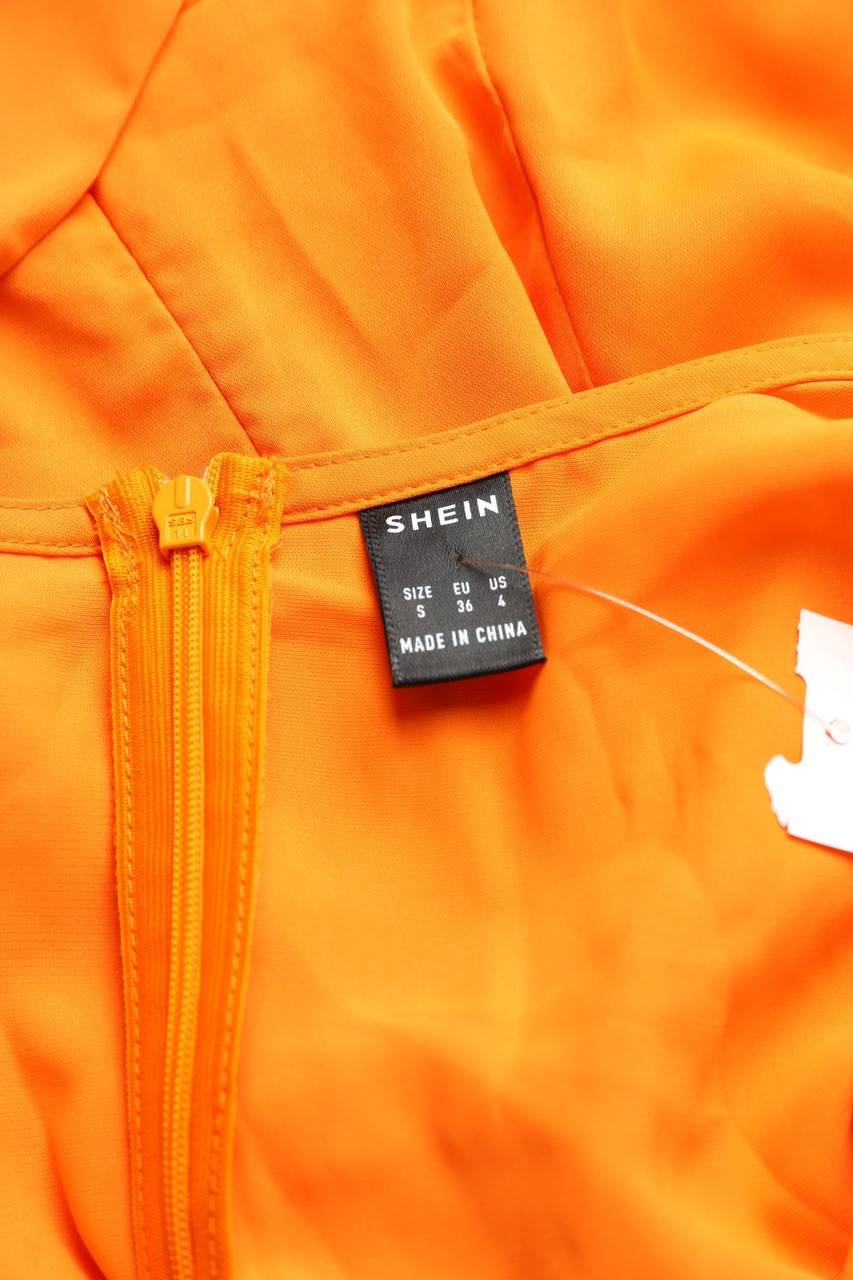 Carou SHEIN Midikleid mit tiefem Ausschnitt Saisonale Angebote