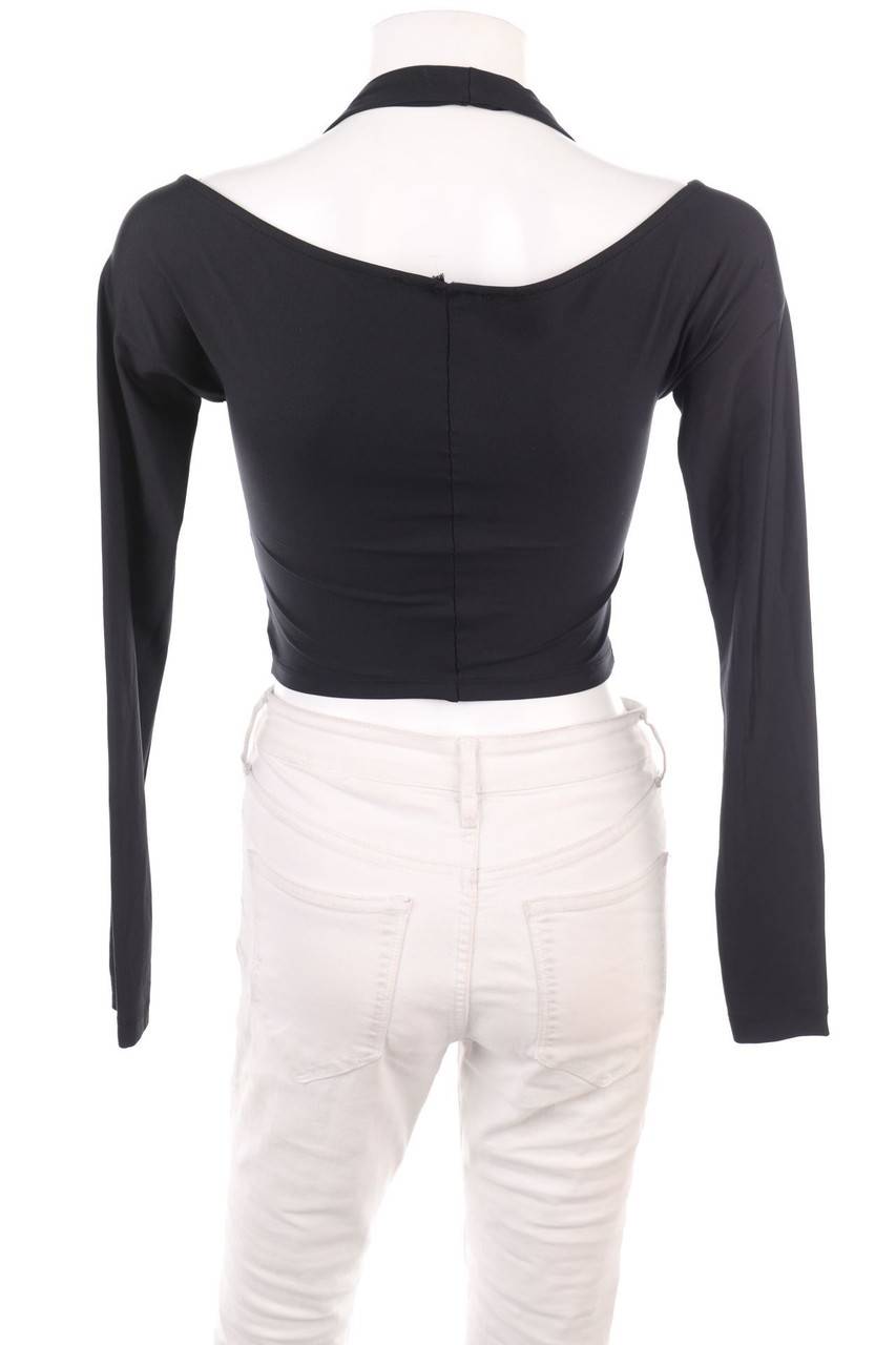 Carou Ohne Label Cropped-Longsleeve-Shirt mit Cut-outs Zeitlich begrenztes Angebot