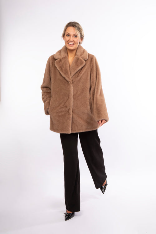 Petite M. Kunstfell Jacke Braun Speichern exportieren