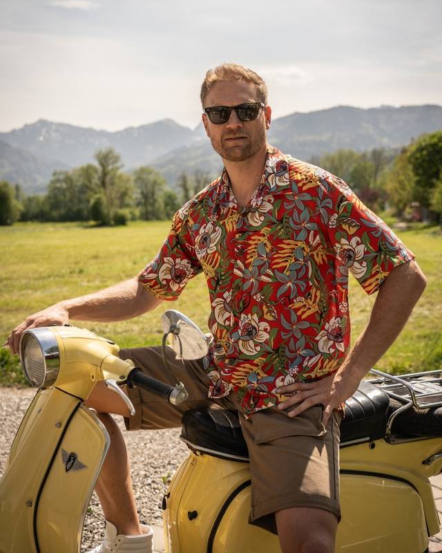 Pike Brothers 1937 Roamer Shirt short sleeve Naupaka red Saisonschlussverkauf
