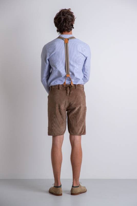 Rockmacherin Alexander kurze Cordhose 2025