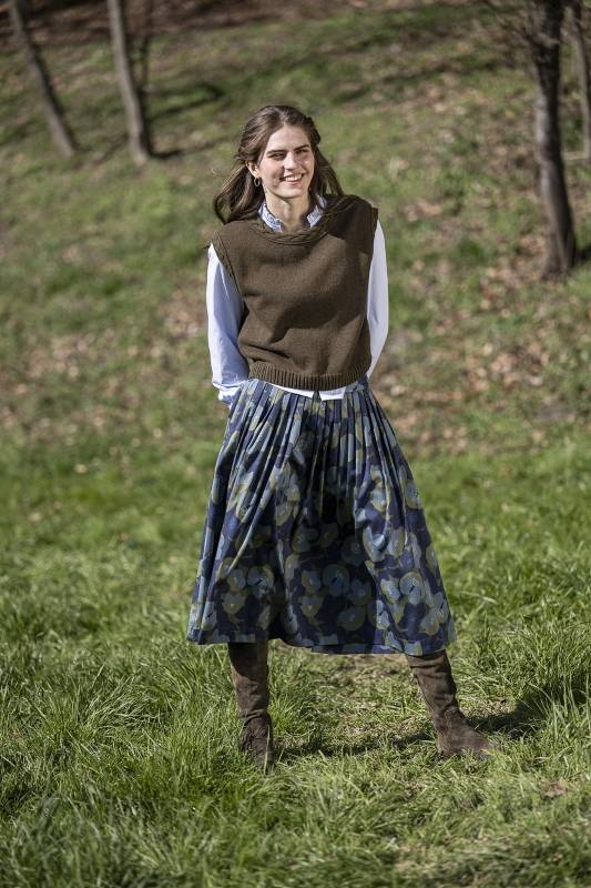 Rockmacherin Ottilie Trachtiger Strickpullunder kurz und gerade geschnitten Lagerräumung