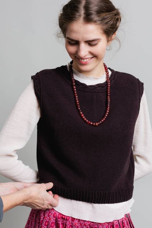 Rockmacherin Ottilie Trachtiger Strickpullunder kurz und gerade geschnitten Top Angebot