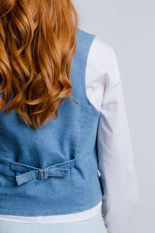 Rockmacherin Resal Damenweste aus Light Denim im klassischen Stil Saisonale Angebote