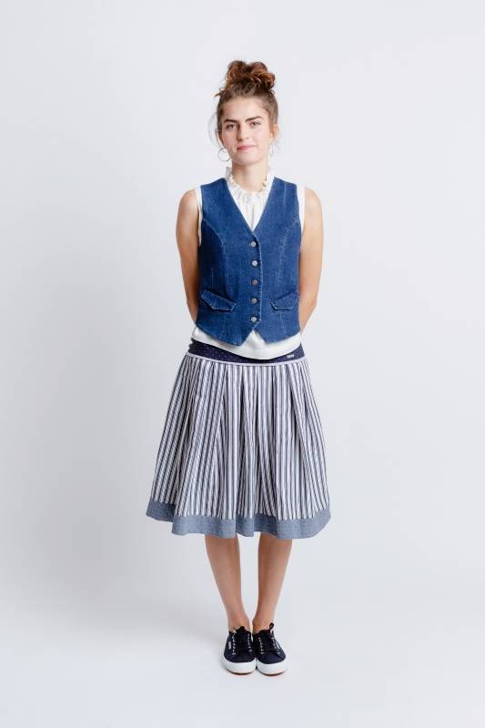 Rockmacherin Resal Damenweste aus Denim im klassischen Stil Räumungsverkauf