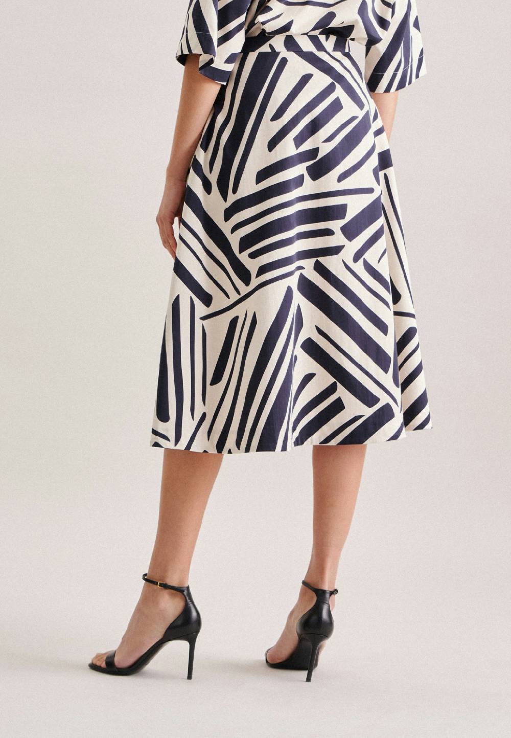 Studio Seidensticker Satin Midi Rock Auslauf