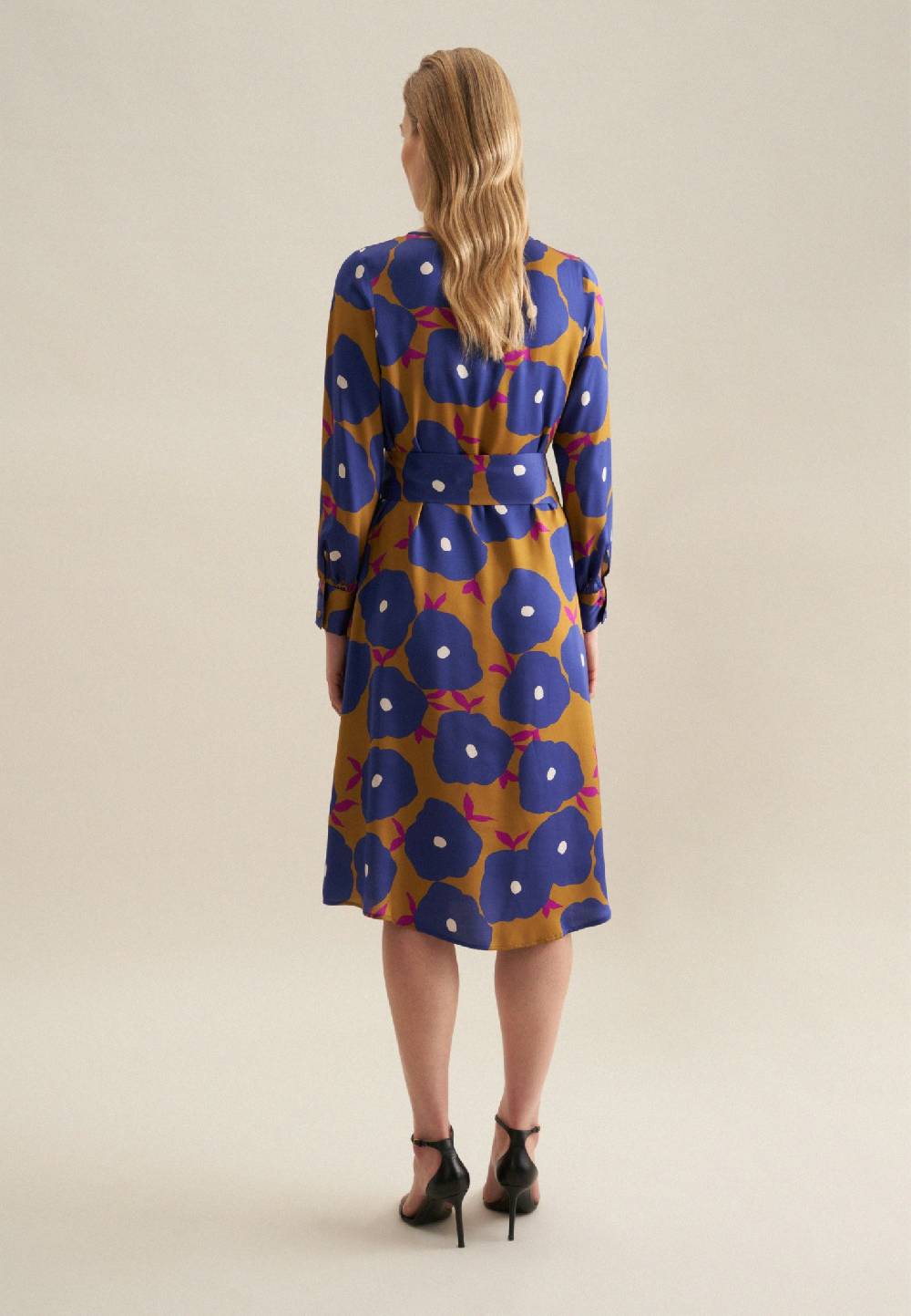 Studio Seidensticker Satin Midi Kleid im Angebot