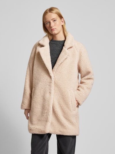 Peek & Cloppenburg OnlyRegular Fit Teddymantel mit verdecktem Druckknopfverschluss Modell 'NEWAURELIA' in sand Nur noch ein Tag übrig