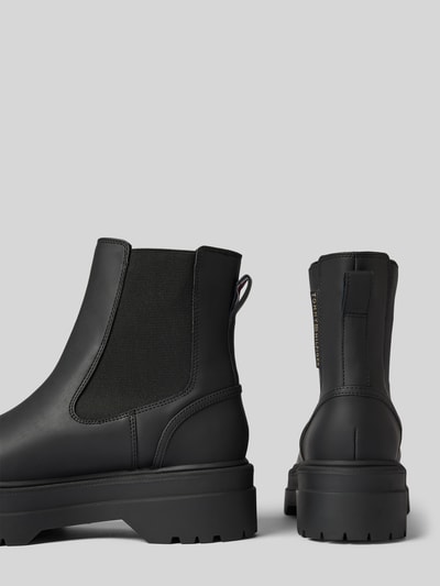 Peek & Cloppenburg Tommy HilfigerChelsea Boots mit Label-Detail in black Exklusivangebot