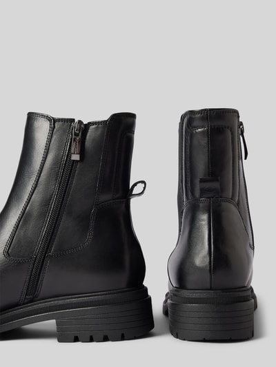 Peek & Cloppenburg TamarisStiefeletten aus Leder mit elastischen Einsätzen in black Online Outlet