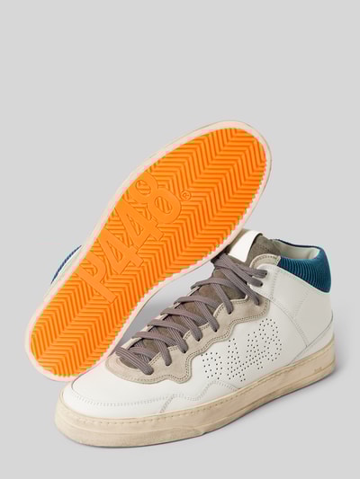 Peek & Cloppenburg P448Ledersneaker mit Label-Lochmuster Modell 'Bali' in weiss Black Friday