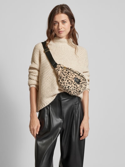 Peek & Cloppenburg WOUFBauchtasche mit Label-Patch Modell 'Clem' in beige Große Rabatte