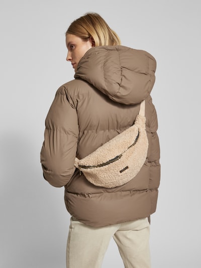 Peek & Cloppenburg BartsBauchtasche mit Label-Detail Modell 'Bugbane' in beige Saisonale Angebote