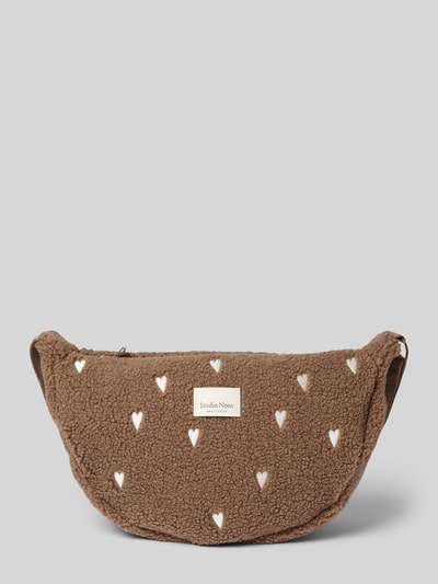 Peek & Cloppenburg STUDIO NOOSUmhängetasche mit Label-Patch in taupe Bis zu 55% Rabatt