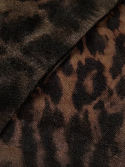 Peek & Cloppenburg Marc CainSchal in dreieckiger Form Modell 'GLAM' in black Online