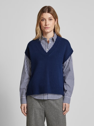 Peek & Cloppenburg Christian Berg WomanPullunder aus Lanawolle mit V-Ausschnitt in dunkelblau Lagerräumung