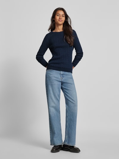 Peek & Cloppenburg Christian Berg WomanStrickpullover mit Zopfmuster in dunkelblau Kauf eins, bekomm eins gratis