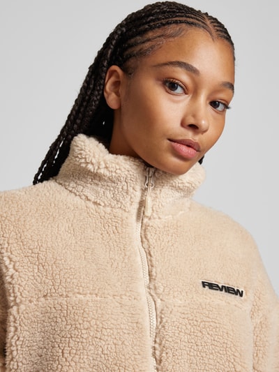 Peek & Cloppenburg ReviewSherpa Jacket mit Label-Patch in ecru Hotsell