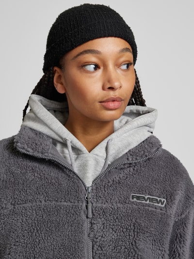 Peek & Cloppenburg ReviewSherpa Jacket mit Label-Patch in dunkelgrau Fabrikpreis