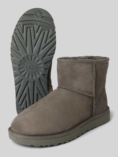 Peek & Cloppenburg UGGBoots aus Leder mit Label-Patch Modell 'CLASSIC MINI' in dunkelgrau Kauf eins, bekomm eins gratis