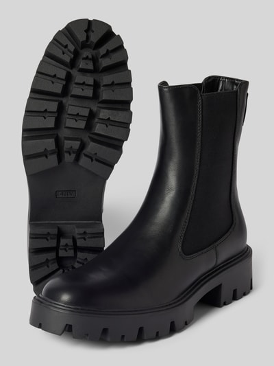 Peek & Cloppenburg OnlyBoots mit elastischen Einsätzen Modell 'BETTY' in black Wochenangebot