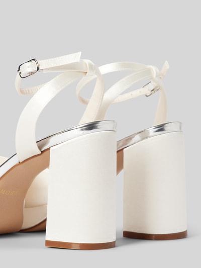 Peek & Cloppenburg Rainbow ClubSandalette mit Blockabsatz Modell 'Caitlin' in offwhite Sonderangebot der Fabrik