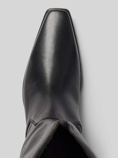 Peek & Cloppenburg VagabondStiefel aus Rindsleder mit Teilungsnähten Modell 'NELLA' in black Versandkostenfrei