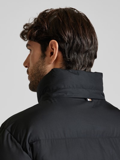 Peek & Cloppenburg BOSSSteppjacke mit Kapuze Modell 'Corbinian' in black Nur noch ein Tag übrig