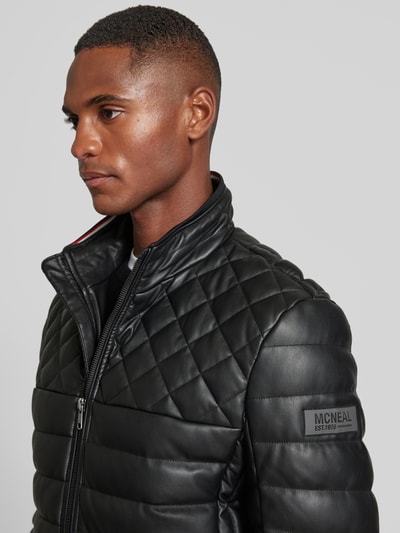 Peek & Cloppenburg MCNEALSteppjacke mit Stehkragen in black Rabatte dieses Monats