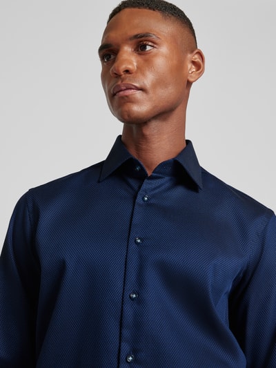 Peek & Cloppenburg Christian Berg MenRegular Fit Business-Hemd mit Kentkragen in marine Riesige Ersparnisse