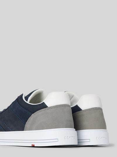 Peek & Cloppenburg LloydLedersneaker in Two-Tone-Machart Modell 'Edik' in marine im Angebot