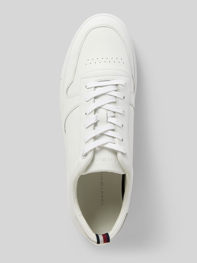 Peek & Cloppenburg Tommy HilfigerSneaker aus Leder mit Label-Detail in weiss Begrenzt auf 3 Tage